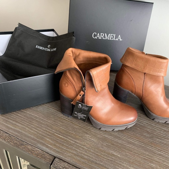 Caramel fall  booties - Picture 1 of 4